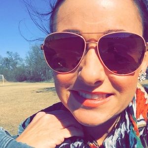 Meet your Posher, Amber